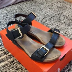 Giani Bernini Bryana Sandals